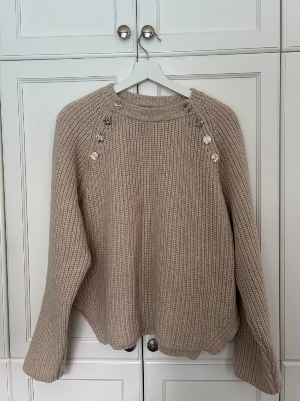 MAJE - 100% Wool Manchiny sweater
